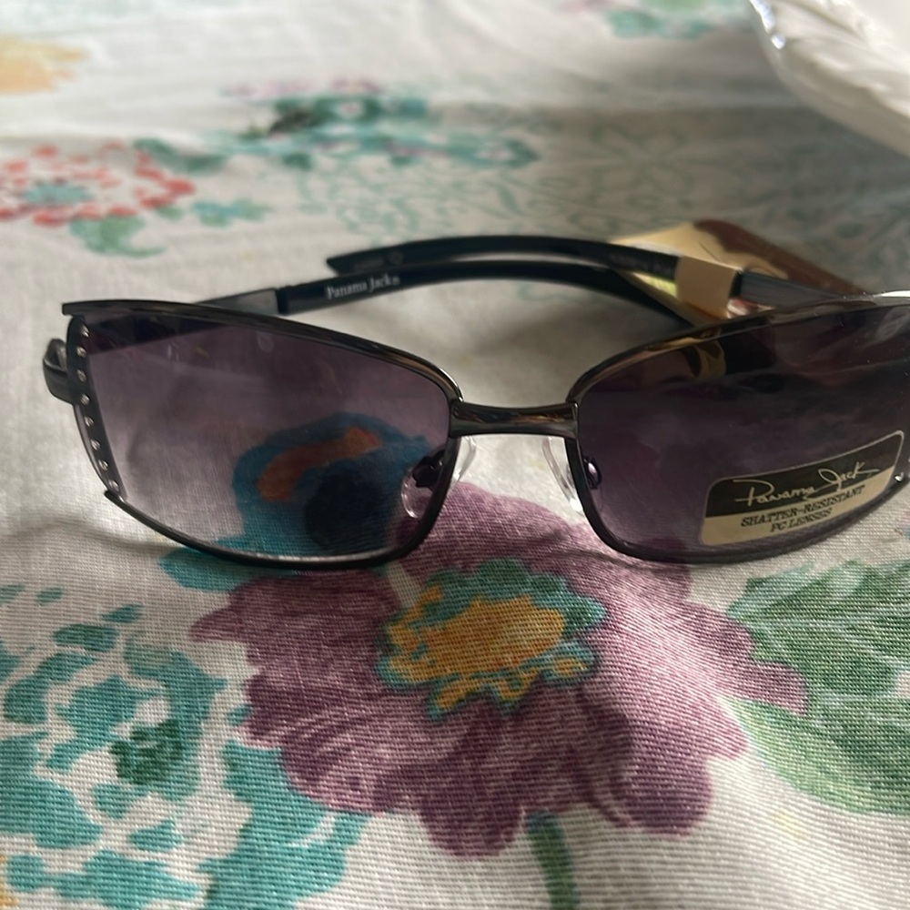 Panama Jack glasses